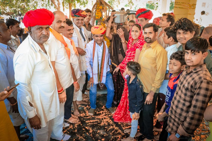 राजवी पन्द्रह साल तक कहा  थे:आक्या
